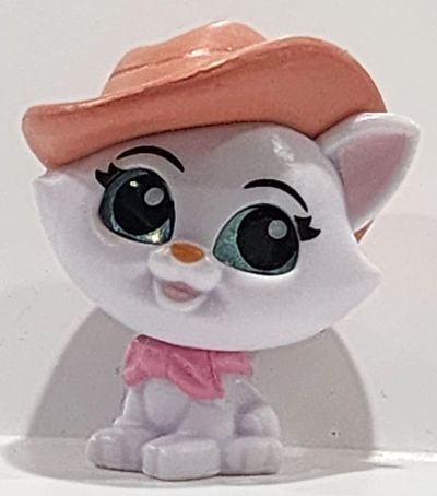 Marie Lets Go Disney Doorables
