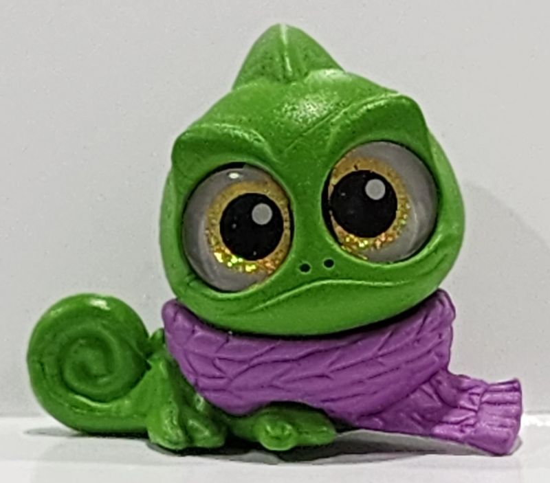 Pascal Lets Go Disney Doorables