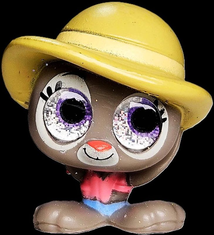 Judy Hopps (Farmer) Series 1 Disney Doorables