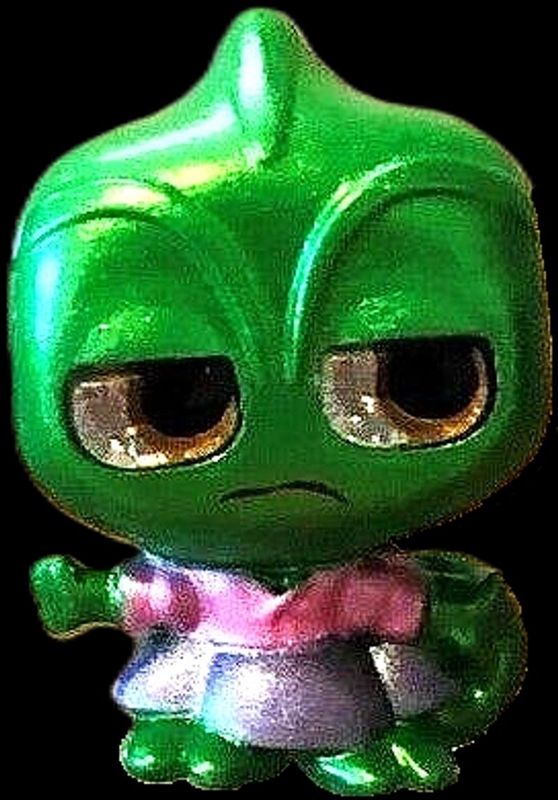 Pascal (Dress) Series 1 Disney Doorables