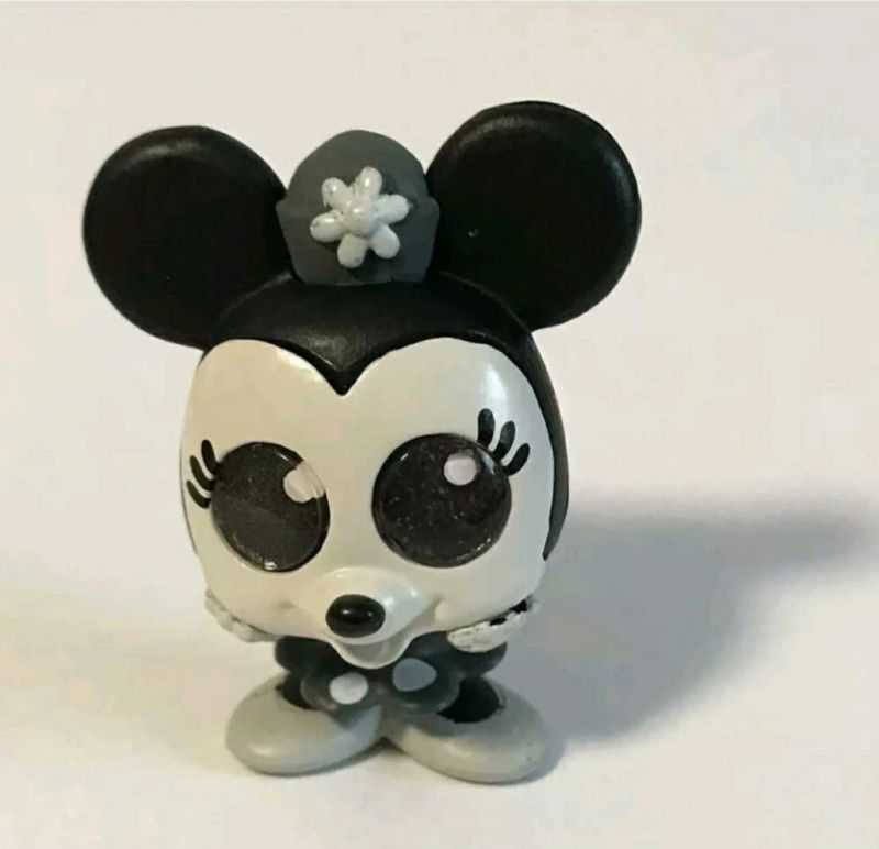 Minnie Mouse Series 6 Disney Doorables