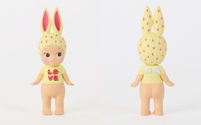 Rabbit Strawberry Love Series Sonny Angel